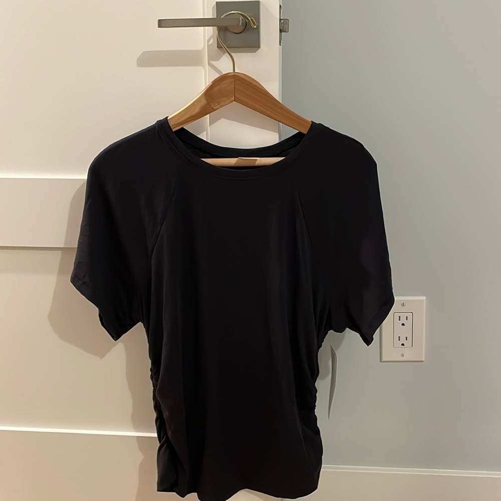 Short sleeve tshirt